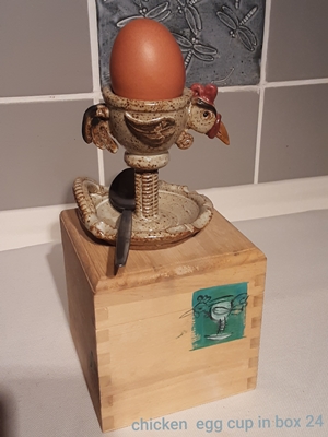 Chicken Eggcup in Box